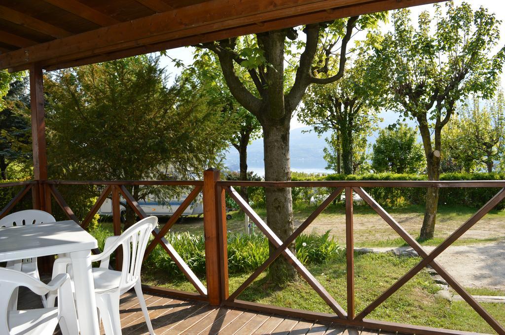 Camping Royal Pettenasco Esterno foto